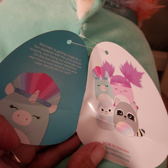 SQUISHMALLOWS KENNEDY THE UNICORN SQUISHDOOS 16" - Picture 7 of 7